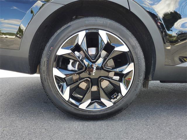 used 2025 Kia Sorento car, priced at $34,485