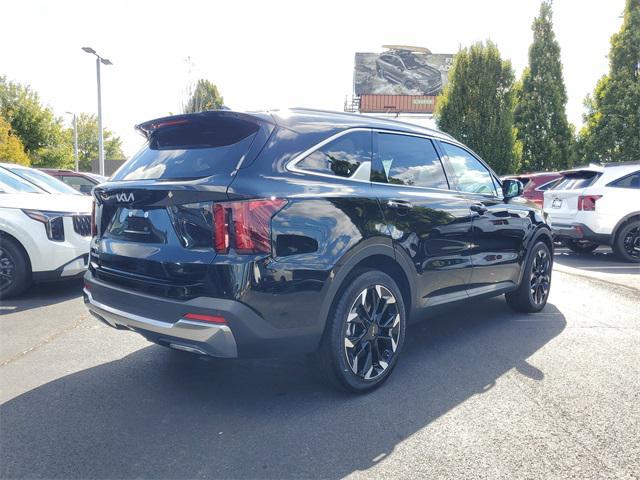 used 2025 Kia Sorento car, priced at $34,485