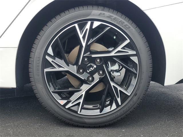 new 2026 Kia K5 car, priced at $29,035