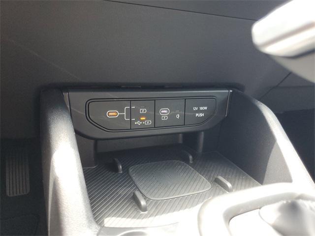 new 2025 Kia K4 car, priced at $24,706