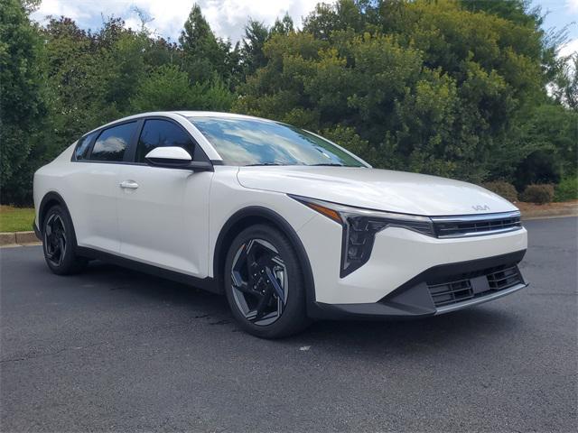 new 2025 Kia K4 car, priced at $24,706
