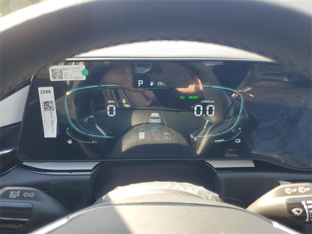 new 2025 Kia Niro car, priced at $33,658