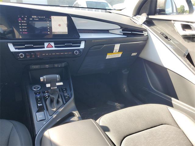 new 2025 Kia Niro car, priced at $33,658