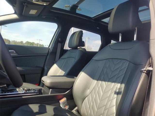new 2024 Kia Sportage car, priced at $33,687