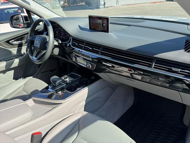 used 2019 Audi Q7 car, priced at $22,900