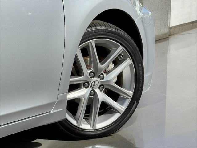 used 2014 Lexus CT 200h car, priced at $12,990