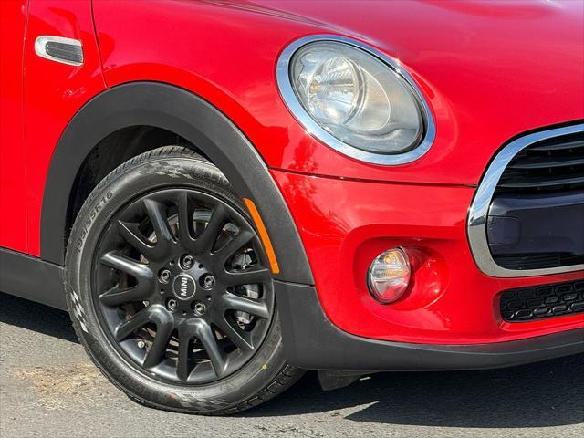 used 2018 MINI Hardtop car, priced at $14,990