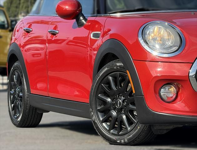 used 2018 MINI Hardtop car, priced at $14,990