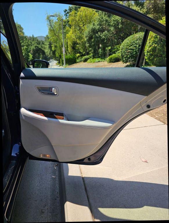 used 2011 Lexus ES 350 car, priced at $12,999