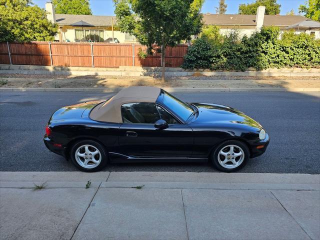 used 2000 Mazda MX-5 Miata car, priced at $16,999