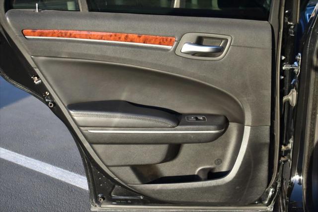 used 2012 Chrysler 300 car