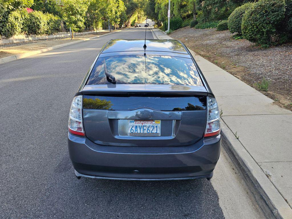 used 2007 Toyota Prius car, priced at $7,999