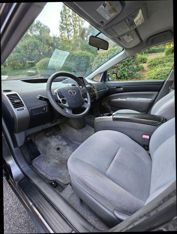 used 2007 Toyota Prius car, priced at $7,999