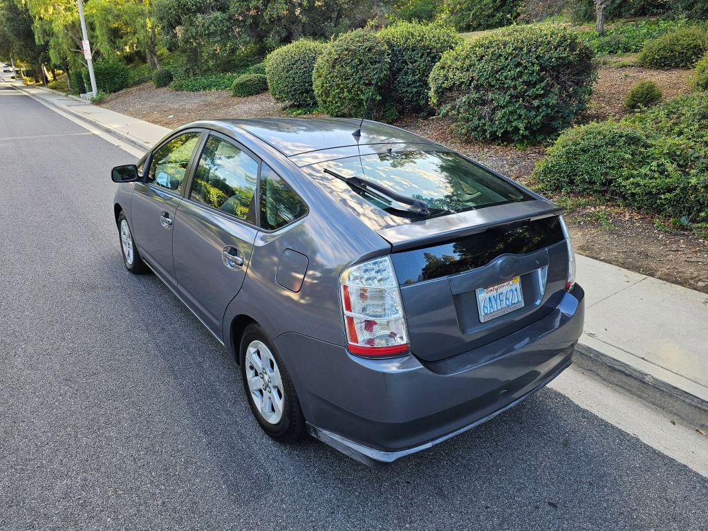 used 2007 Toyota Prius car, priced at $7,999