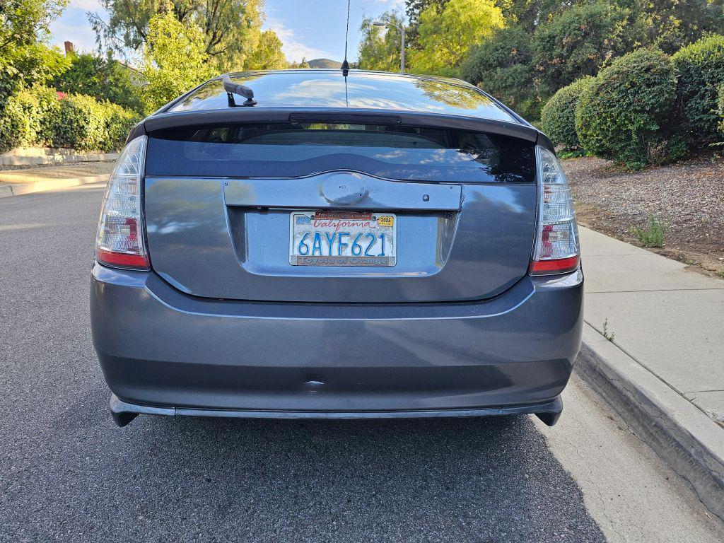 used 2007 Toyota Prius car, priced at $7,999