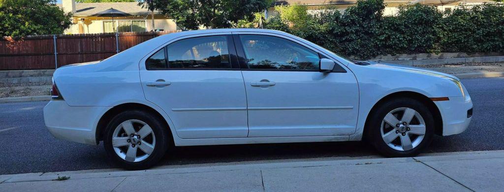 used 2007 Ford Fusion car, priced at $3,999