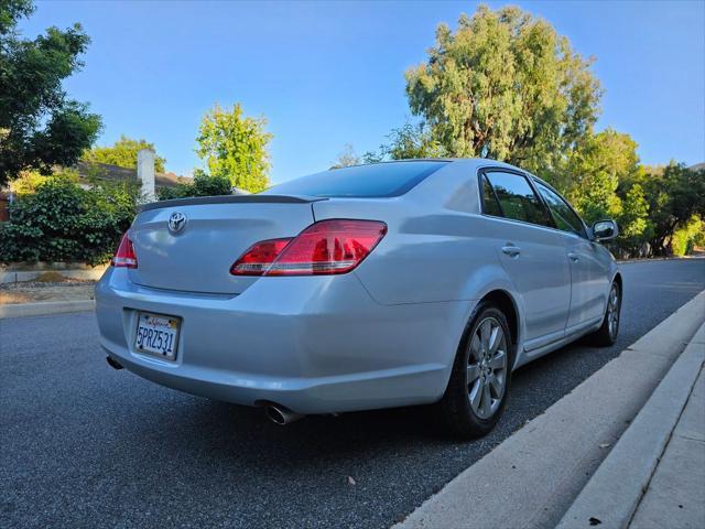 used 2005 Toyota Avalon car, priced at $4,999