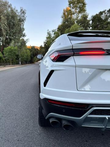 used 2019 Lamborghini Urus car, priced at $156,999