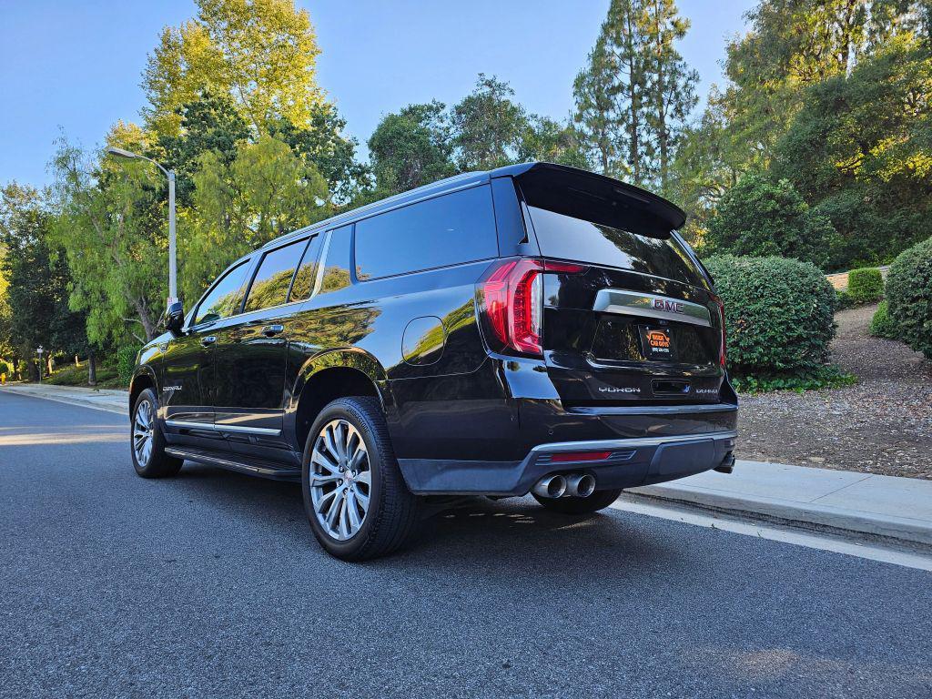 used 2021 GMC Yukon XL car, priced at $41,999