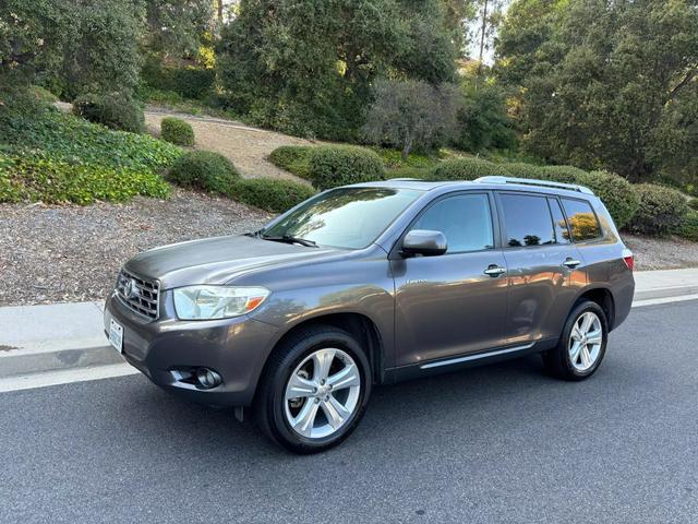 used 2009 Toyota Highlander car, priced at $11,999