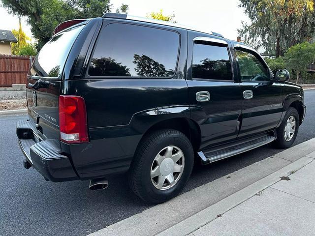 used 2004 Cadillac Escalade car, priced at $6,899