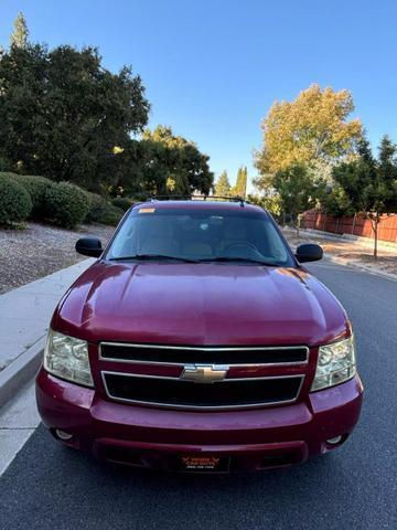 used 2007 Chevrolet Suburban car, priced at $6,495