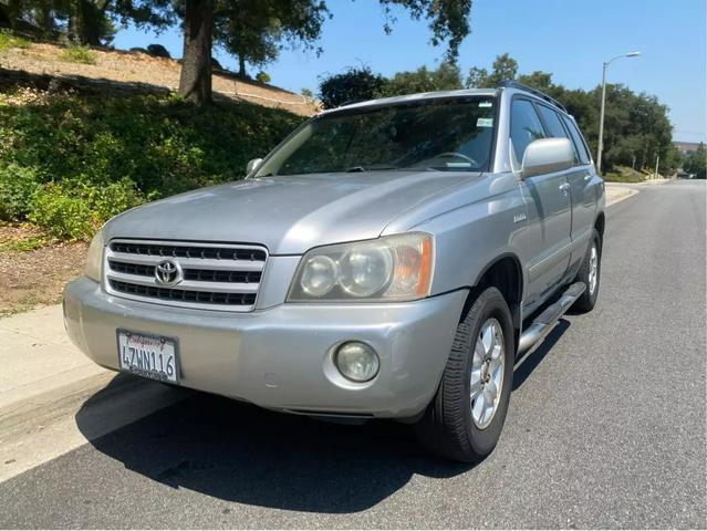 used 2001 Toyota Highlander car, priced at $5,999