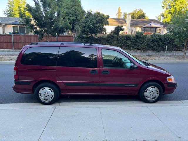 used 2004 Chevrolet Venture car, priced at $3,995