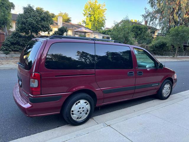 used 2004 Chevrolet Venture car, priced at $3,995