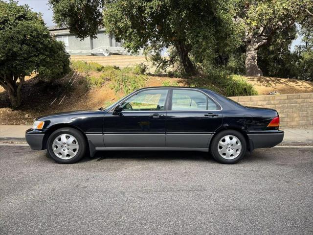 used 1998 Acura RL car, priced at $7,795