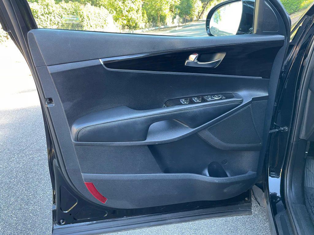 used 2019 Kia Sorento car, priced at $13,999