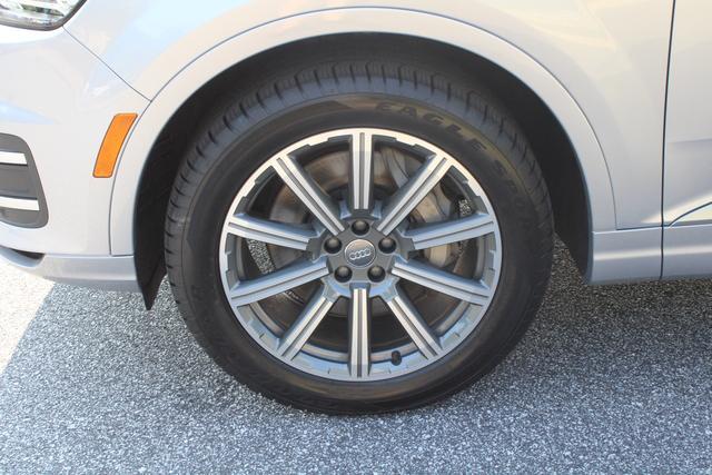 used 2018 Audi Q7 car