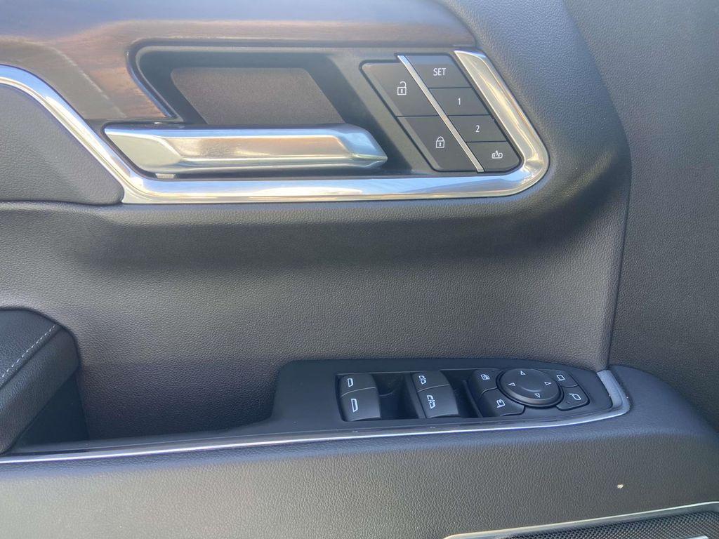 used 2023 GMC Sierra 1500 car, priced at $43,499