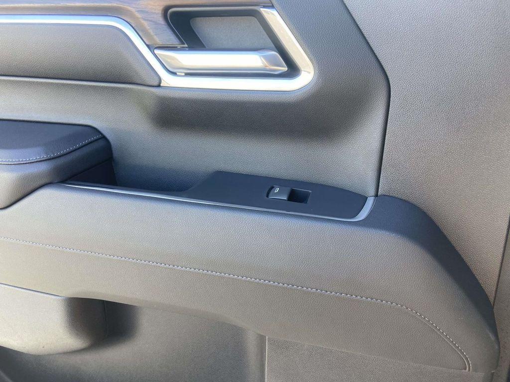 used 2023 GMC Sierra 1500 car, priced at $43,499