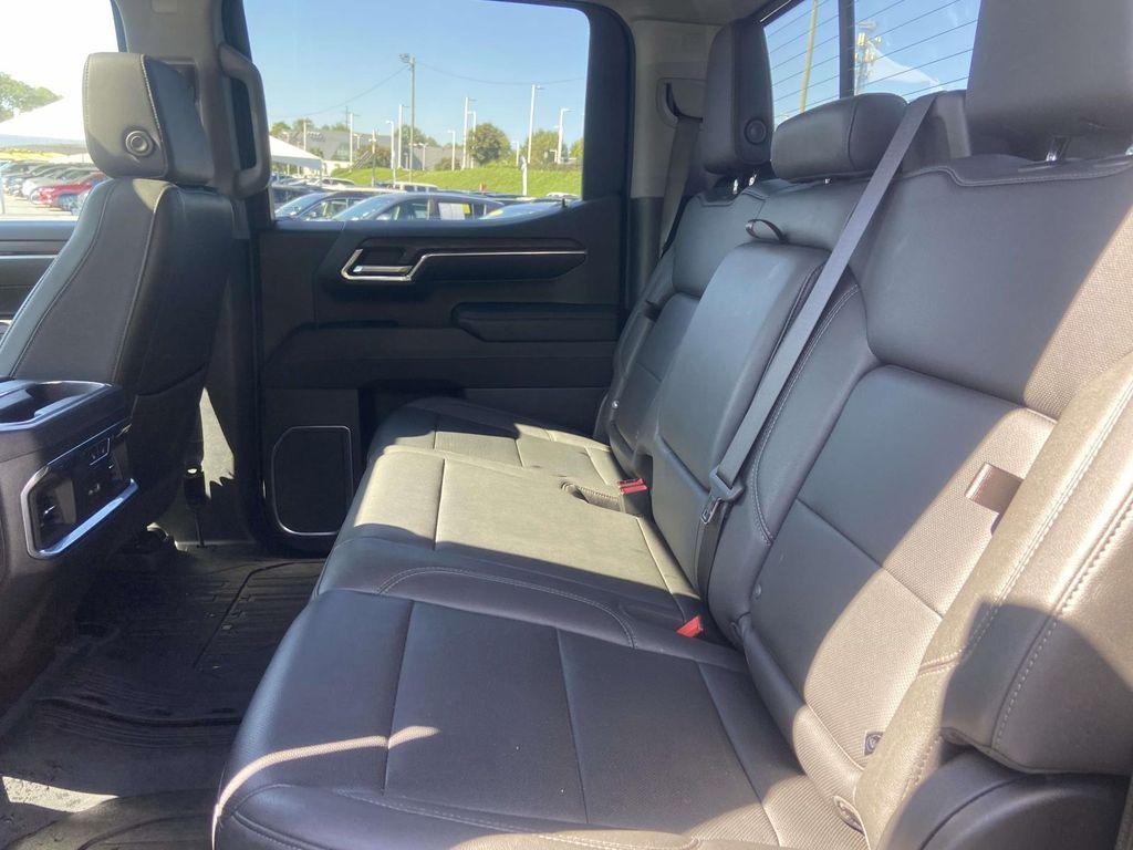 used 2023 GMC Sierra 1500 car, priced at $43,499