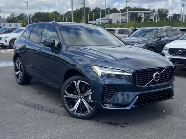 new 2025 Volvo XC60 car, priced at $60,660