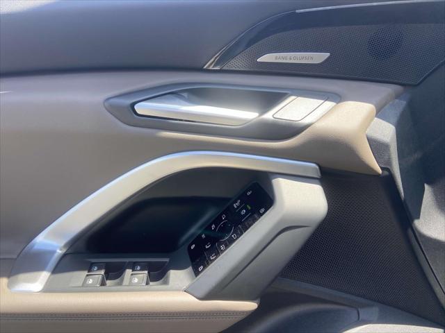 new 2025 Audi Q5 car, priced at $60,975