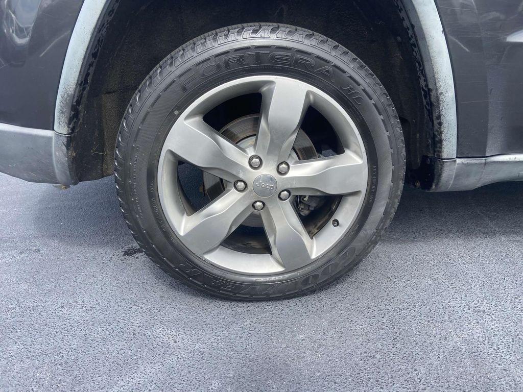 used 2011 Jeep Grand Cherokee car, priced at $8,999
