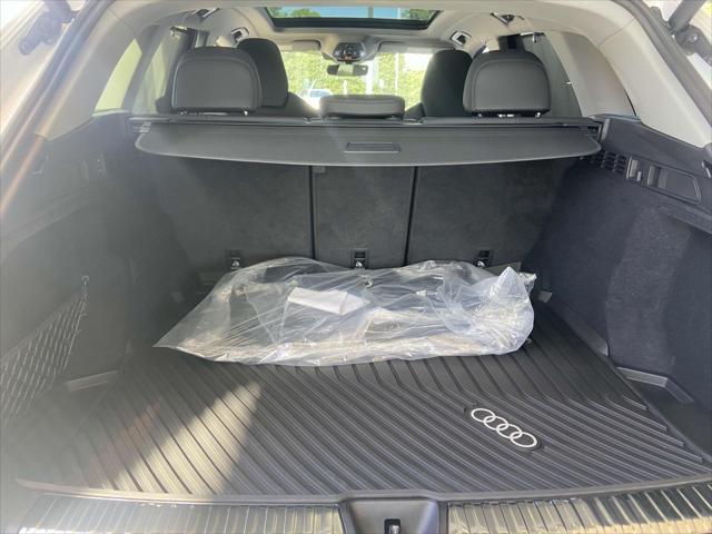 new 2025 Audi Q5 car, priced at $64,250