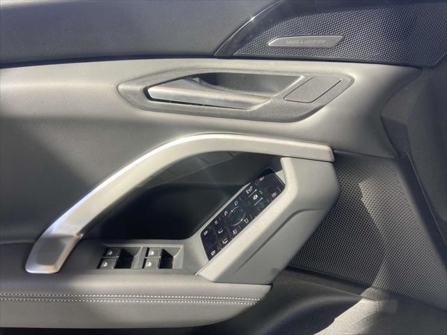 new 2025 Audi Q5 car, priced at $64,250