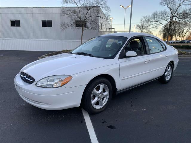 used 2003 Ford Taurus car, priced at $4,999