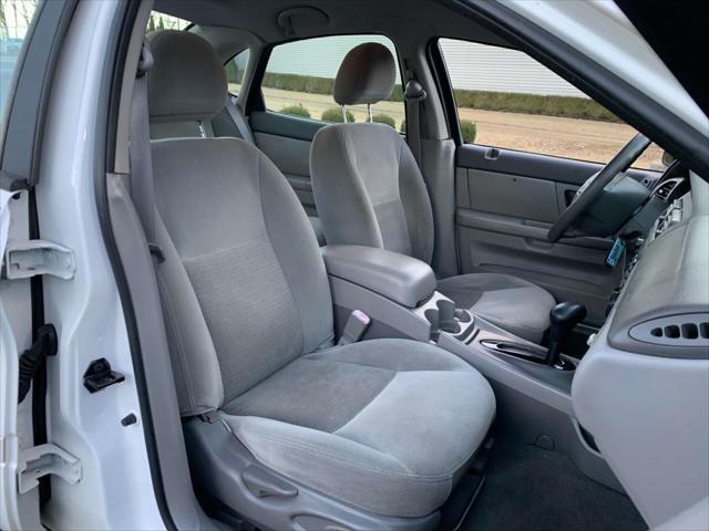 used 2003 Ford Taurus car, priced at $4,999