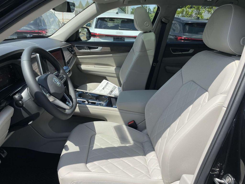 new 2026 Volkswagen Atlas car, priced at $56,401