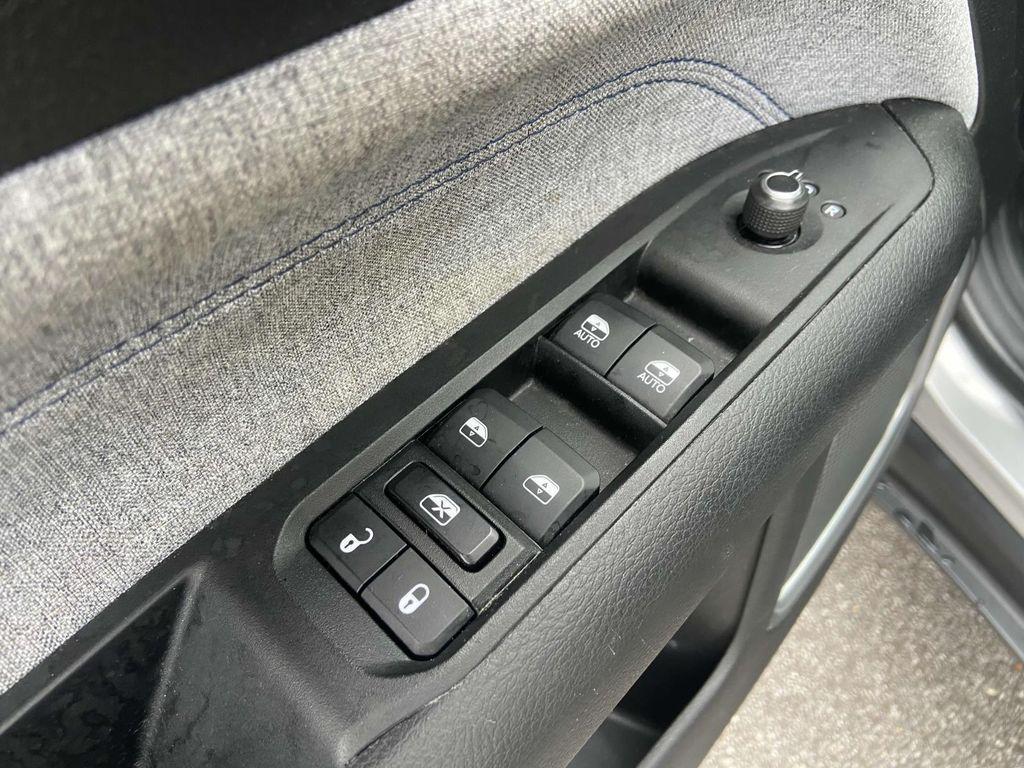 used 2022 Jeep Compass car, priced at $19,999