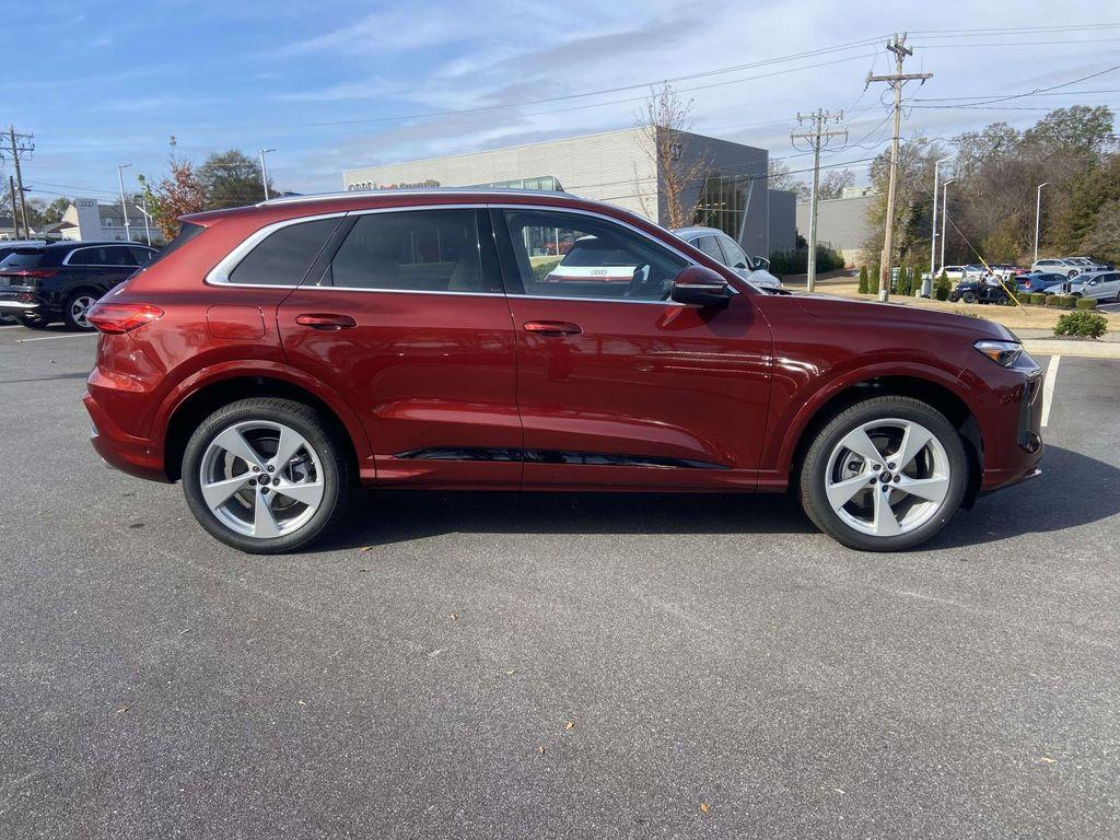 new 2025 Audi Q5 car, priced at $60,860
