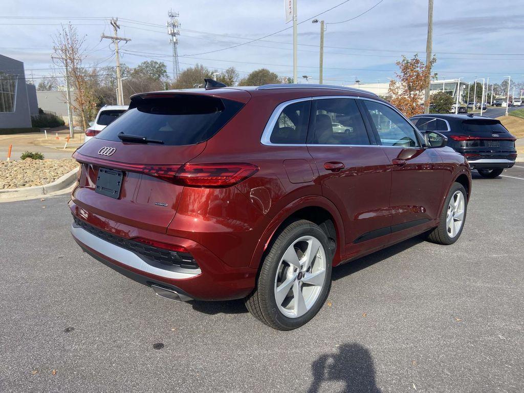 new 2025 Audi Q5 car, priced at $60,860