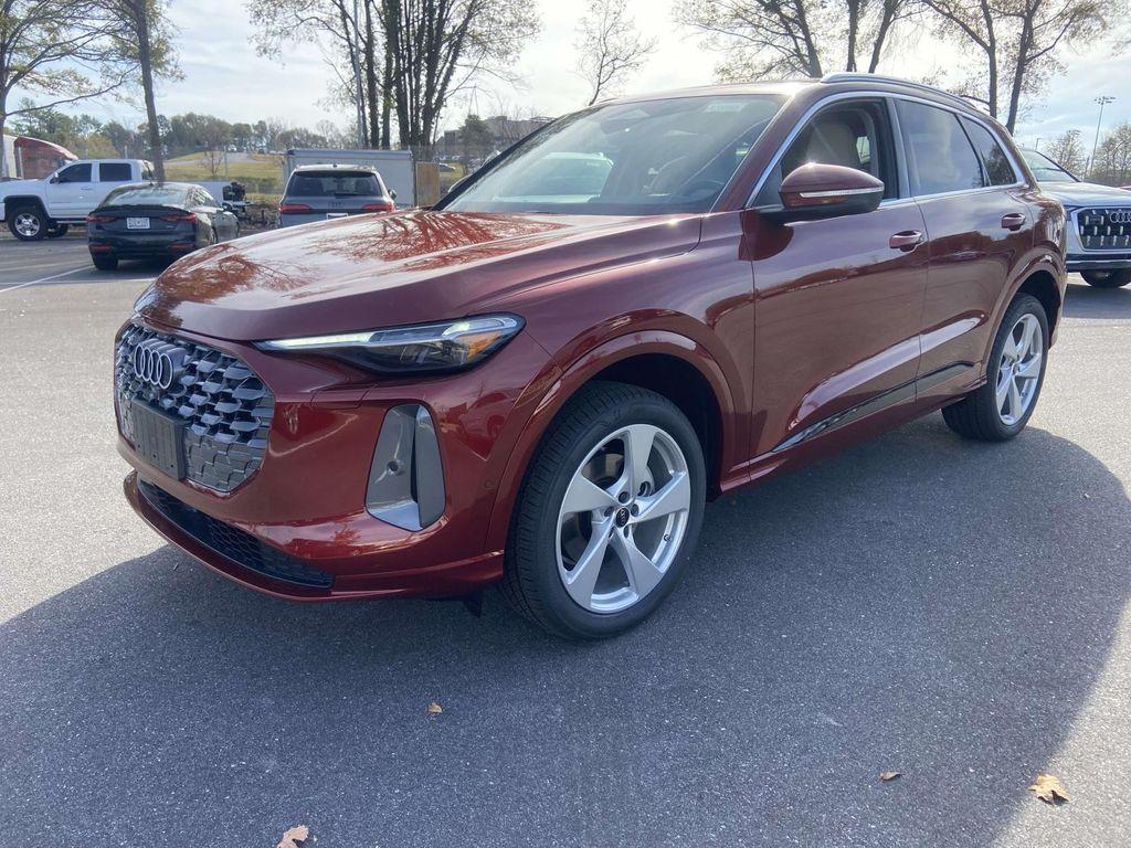 new 2025 Audi Q5 car, priced at $60,860