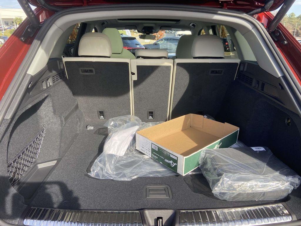 new 2025 Audi Q5 car, priced at $60,860