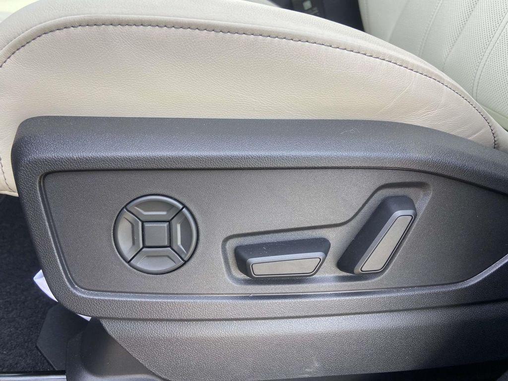 new 2025 Audi Q5 car, priced at $60,860