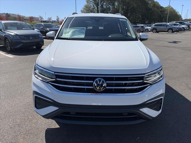 new 2024 Volkswagen Tiguan car, priced at $31,016